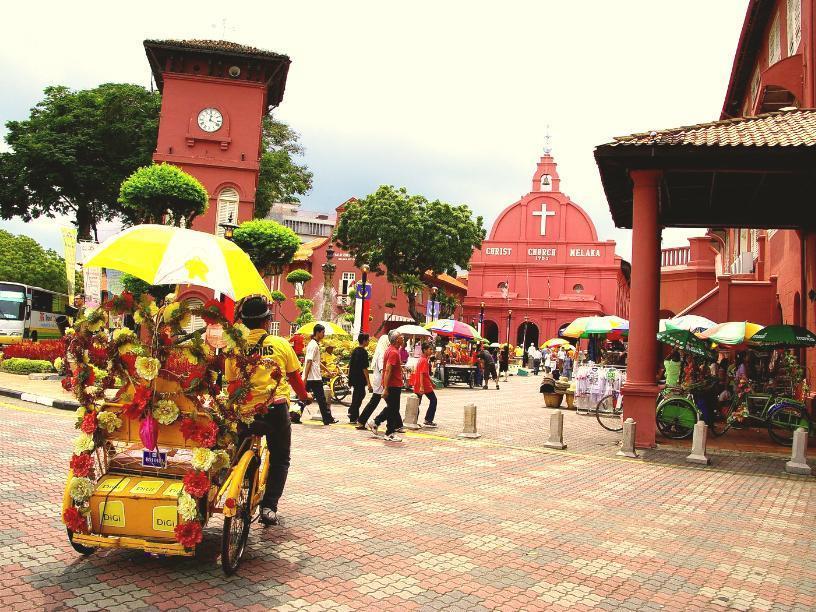 Hallmark Crown Hotel Malacca Exterior foto